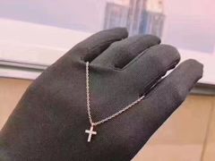 -Tiffany & Co.蒂芙尼
(广州太古汇店)