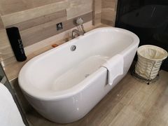 -天津梅江中心皇冠假日酒店