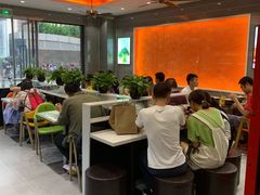 大堂-张亮麻辣烫(上海天津路店)