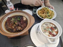 -老码头黑皮肘子锅包肉熏酱水饺(文政街店)
