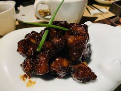 -穹六人间 people 6(岳阳路店)
