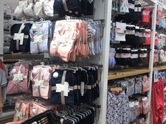 -优衣库(广州恒宝广场店)