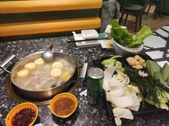 -一席地·本地鸡窝·杭帮鸡火锅(萧山银隆百货店)