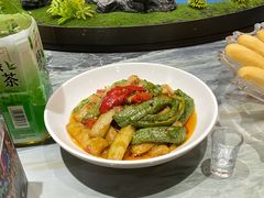 -乡村馕坑肉·烧烤·新疆菜·本地人更爱吃(阿勒泰首店)