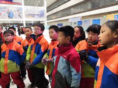 -乔波室内滑雪场
