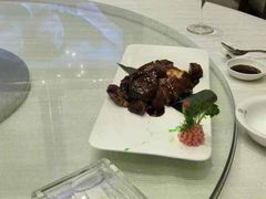 -双子楼大酒店(城开国际写字楼店)