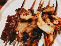-喝丢一只鞋海鲜烧烤·海肠捞饭(文体街店)