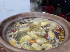 -威邵鸡煲(西华路总店)