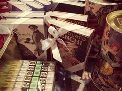 -VENCHI 闻绮(北京国贸商城店)