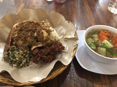 烤猪饭-Warung Babi Guling Ibu Oka 3