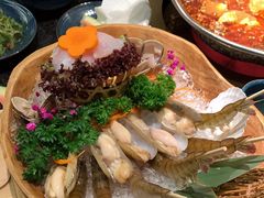 -湊湊火锅·茶憩(打浦桥日月光店)