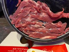手切鲜羊腿肉-倍儿红喜临门火锅(文兴路店)