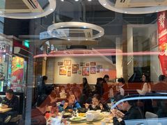 -滋味满屋美食坊(上海街店)