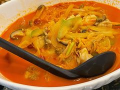 辣海鲜面-桃园中华料理炸酱面(燕儿岛路店)
