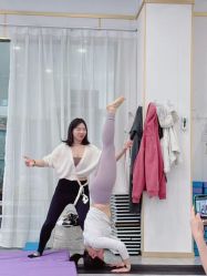 -亚太瑜伽普拉提学院