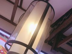 -川流不息·地道川菜·小龙虾(新松江路店)