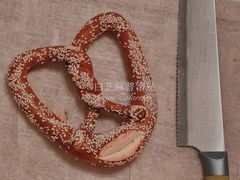 白芝麻普雷结-左拉主义(长江路店)
