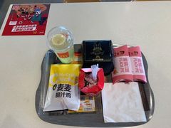 -麦当劳(展览路店)