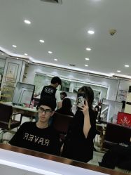 -镁连社·美联社