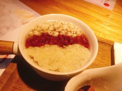 酒酿红豆薏米羹-炖物24章·顺时轻养茶(杭州大厦店)