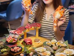 -乐焰活海鲜放题活罗氏虾活鳗和牛烧肉(海珠客村店)
