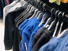-PUMA品牌自营折扣店(苏州比斯特购物村店)