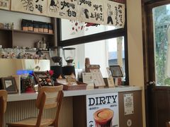 -Reset Coffee 与海咖啡