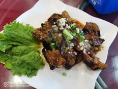 -鑫渔港海鲜本地菜·山海关浑锅(东戴河店)