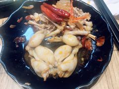 -销魂美蛙鱼头火锅(上海首店)