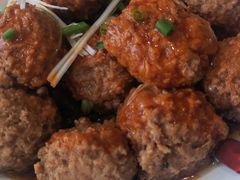 -凯盛食府(右玉小吃街店)