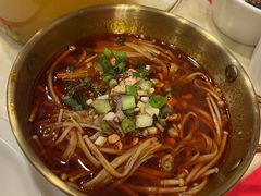 -老佛爷炭火蛙锅(崂山路店)