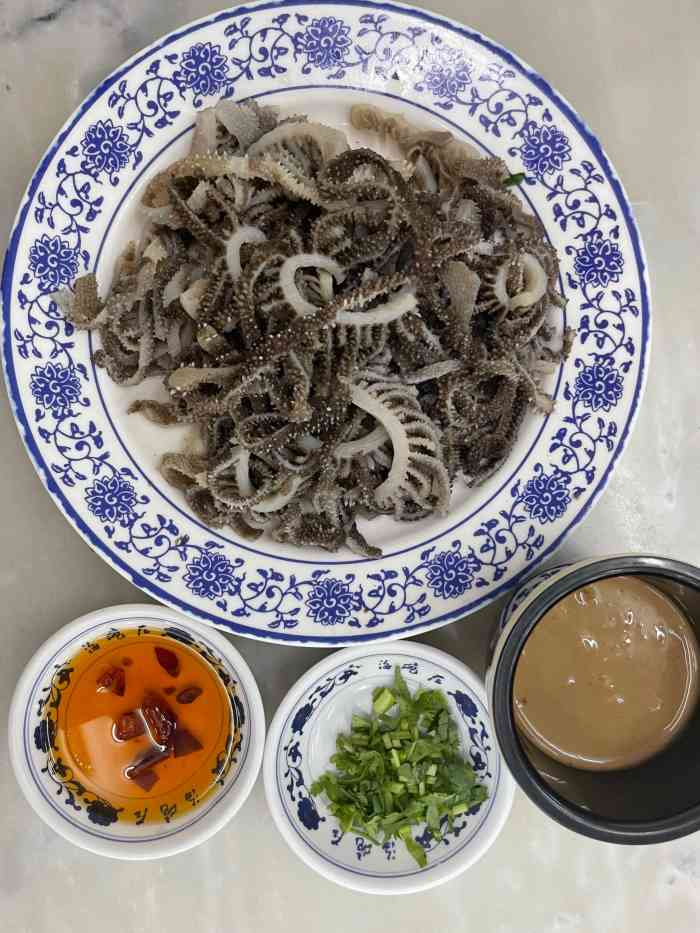 海碗居(增光路店)-"老北京特色的东西,这里算是不少也都比较正.