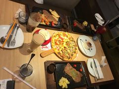 -必胜客(WOW西丽店)