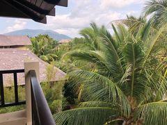 -三亚亚龙湾五号度假别墅酒店