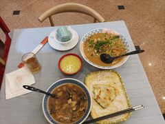 -博望坡酒楼(漕溪路店)