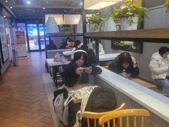 -肯德基(鲁迅路店)