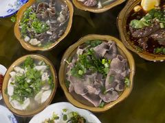 -小杨翘脚牛肉
