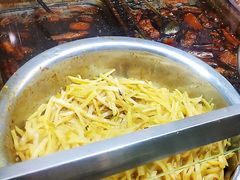 -咱家王新国把子肉(县东巷店)