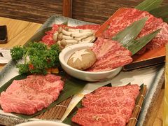 -炼火烤肉店