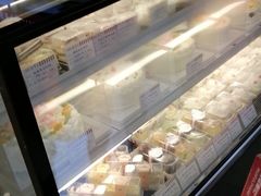 -红宝石·鲜奶小方·海派西点房(丰庄店)