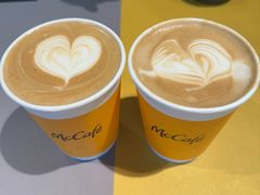 -麦当劳(广州南站B10检票口楼上)