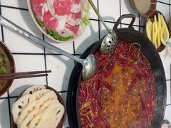 -扎起市井老火锅(乐山总店)