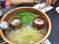 -朴小妹人参鸡汤火锅(长白山万达店)