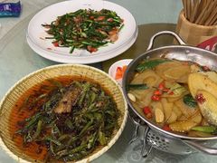 -曹家小厨(贵阳路店)