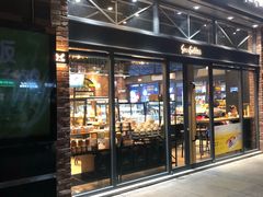 门面-皇冠幸福里动物奶油生日蛋糕(万达店)