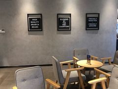 -瑞幸咖啡(怡富广场店)