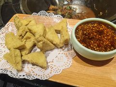 -挂旗柴锅鸡(蚌山区嘉年华店)