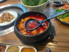 -明洞阿姨·韩式酱蟹烤肉·创意料理(三元桥店)