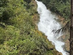 -西岭雪山大飞水景区