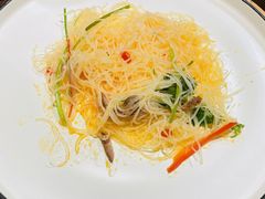 -广州万富希尔顿酒店·感趣自助餐厅·金秋蟹宴生蚝海鲜刺身烧烤